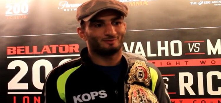 Video: Gegard Mousasi vapulea a Rafael Carvalho en el primer round