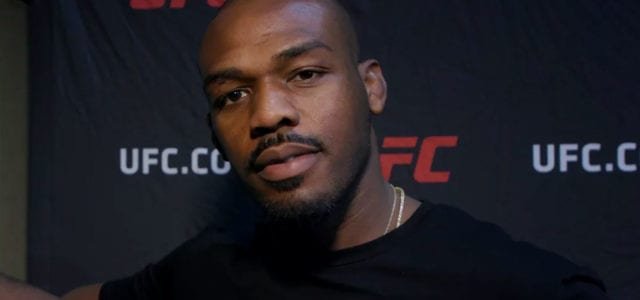 Jon Jones asegura que no hay comparación entre él y Adesanya