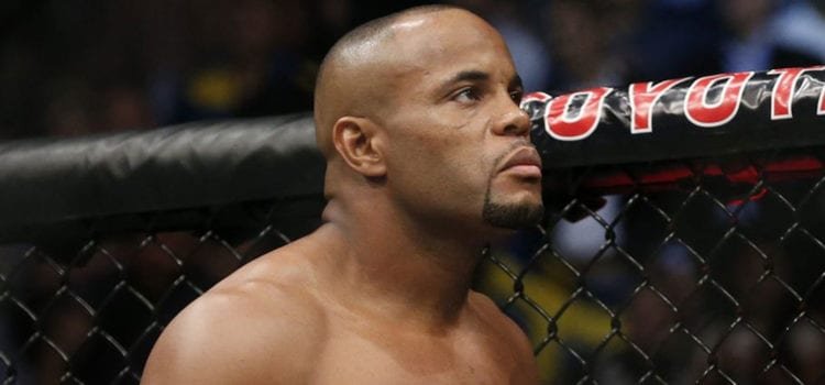 Daniel Cormier: Ryan Bader no duraría en una pelea en mi contra