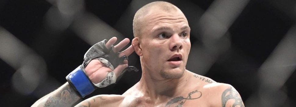 Anthony Smith asegura que Luke Rockhold lució como un cobarde en UFC 239