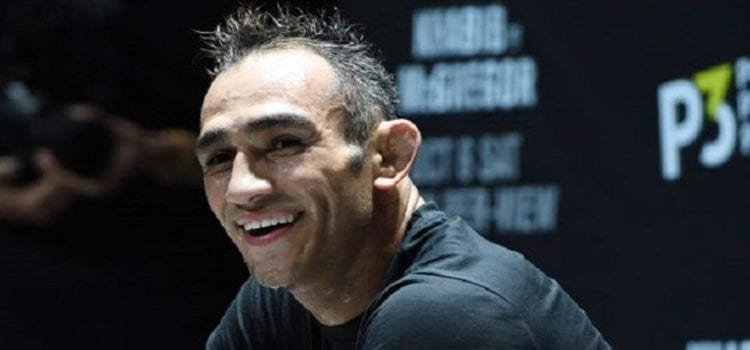 Tony Ferguson afirma que solo peleará por el título de peso ligero