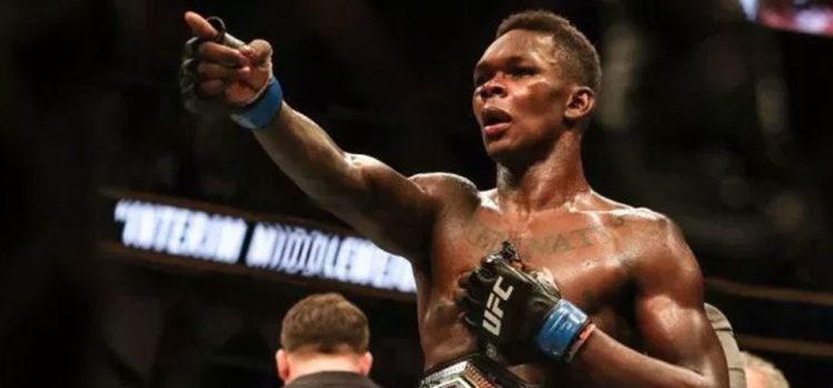 Israel Adesanya se dice honrado por hacer historia con UFC