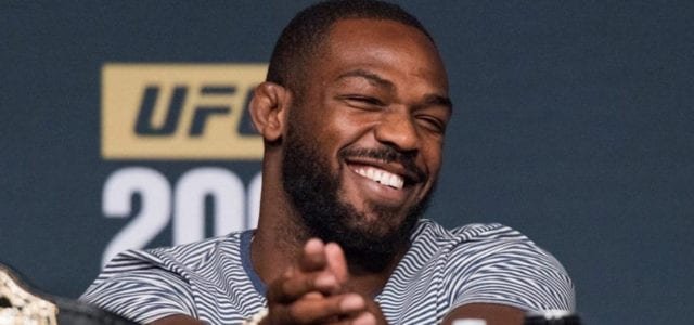 Jon Jones augura marcharse de la división antes que llegue Adesanya