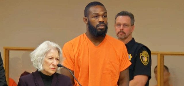 Policías revelan inquietantes detalles sobre el arresto de Jon Jones